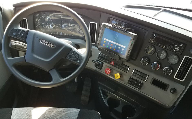 Gamber-Johnson 7160-1124: 2018+ Freightliner Cascadia Dash Mount with Offset Bracket