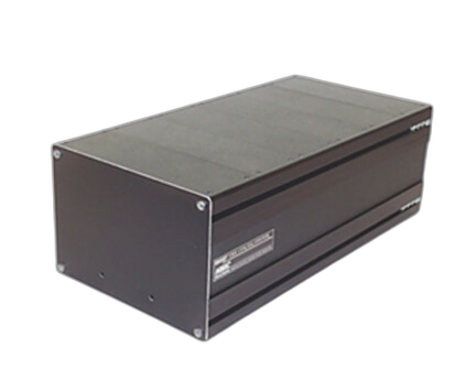 18″ Enclosed Console